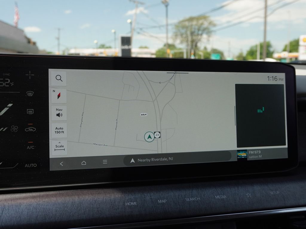 Used 2024 Black Kia Land image 57