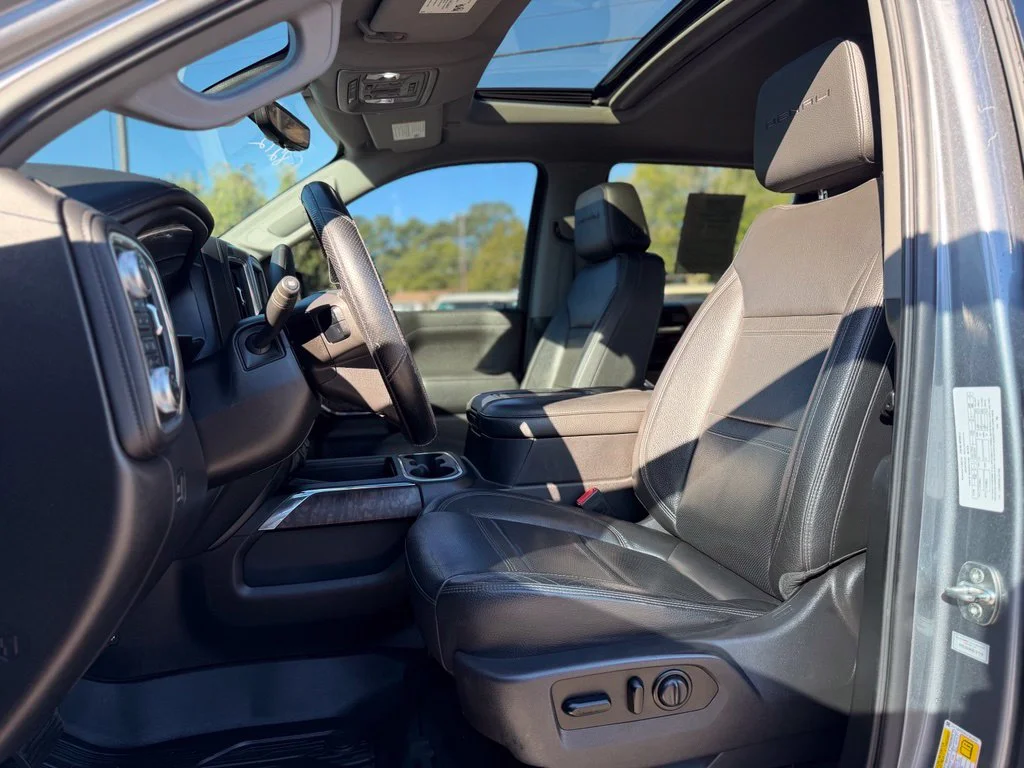 Used 2020 Gray GMC Denali image 13