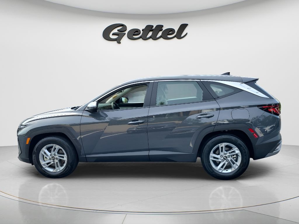 Certified Used 2025 Gray Hyundai SE image 8