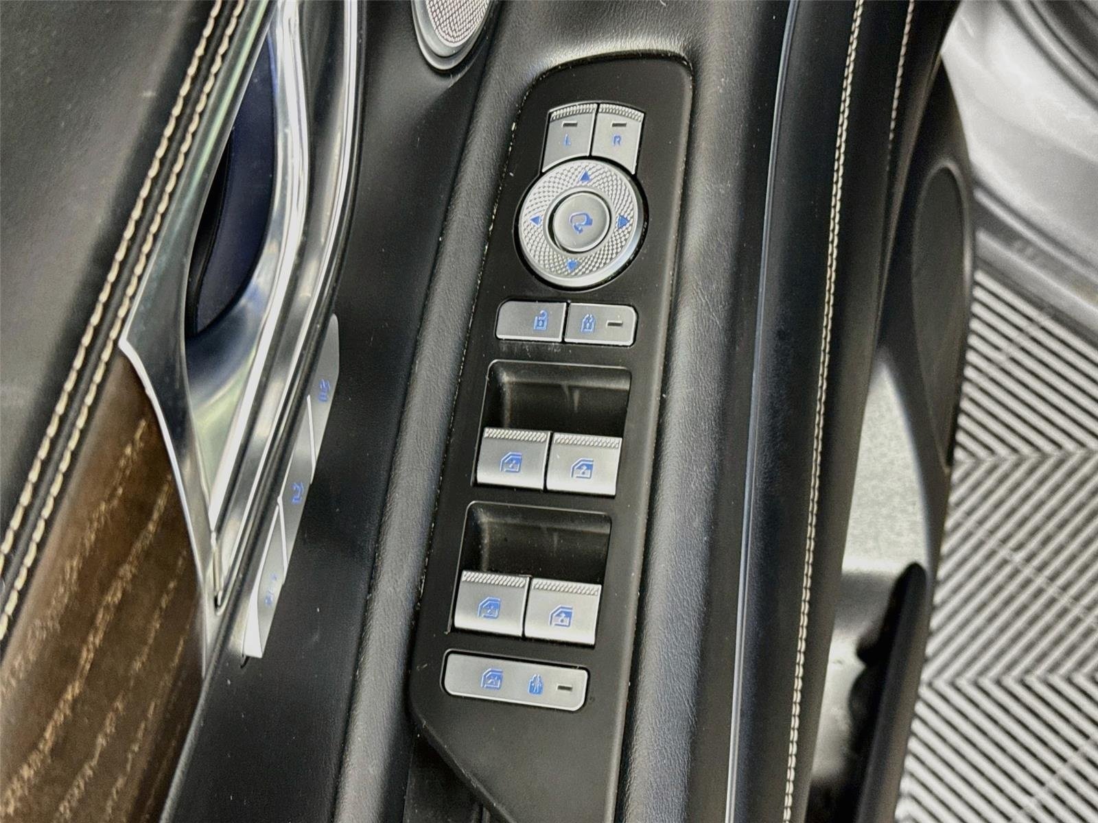 Used 2024 Savile Silver Genesis 2.5T image 20