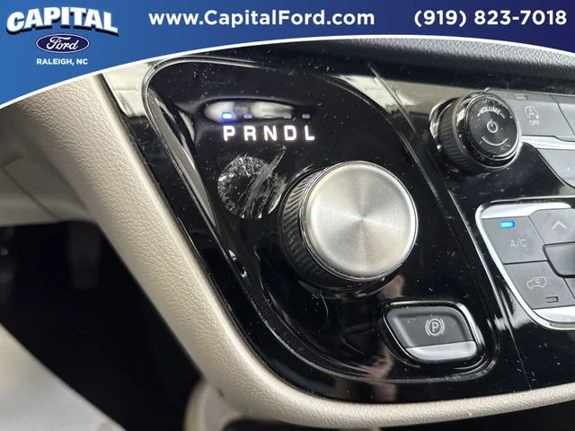 Used 2023 Silver Chrysler LX image 29