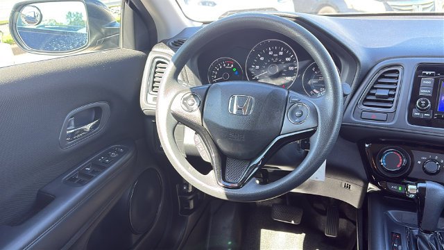 Used 2018 Modern Steel Metallic Honda LX image 23