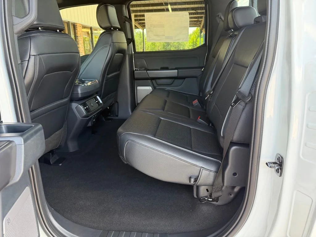 New 2026 Oxford White Ford Lariat® image 10
