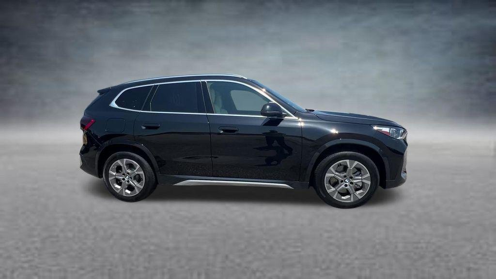 New 2026 Black Sapphire Metallic BMW xDrive28i image 12