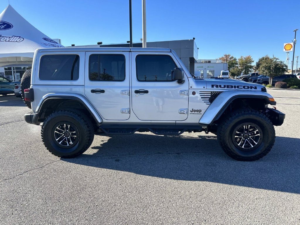 Certified Used 2024 Silver Zynith Clearcoat Jeep Rubicon X image 3