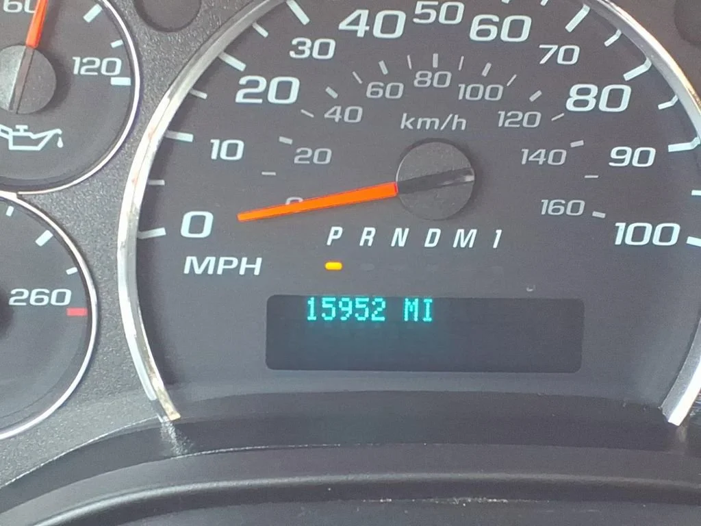 Used 2024 Summit White Chevrolet WT image 20