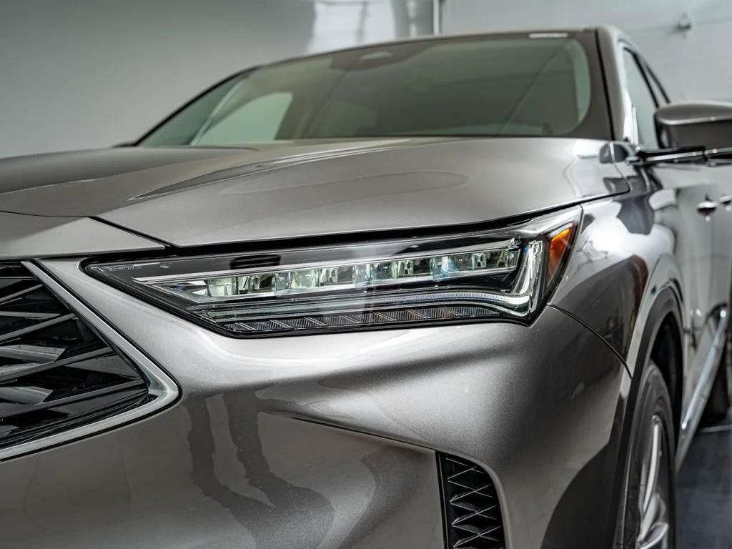 New 2026 Liquid Carbon Metallic Acura SH-AWD image 13