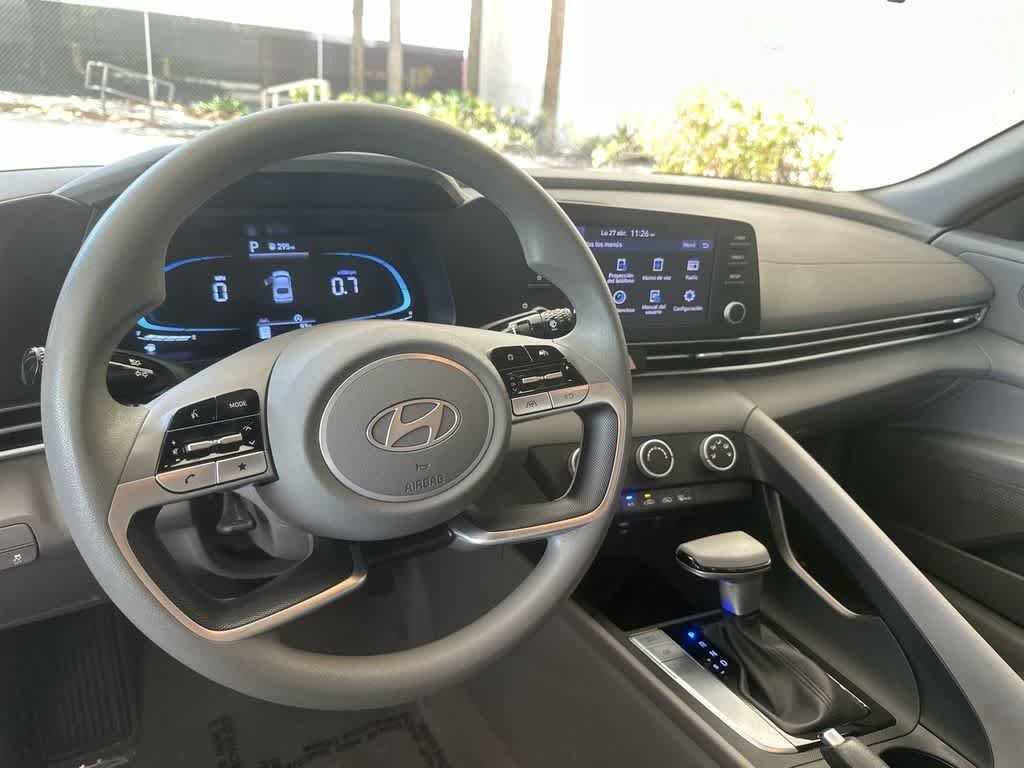 Used 2024 Fluid Metal Hyundai SE image 13