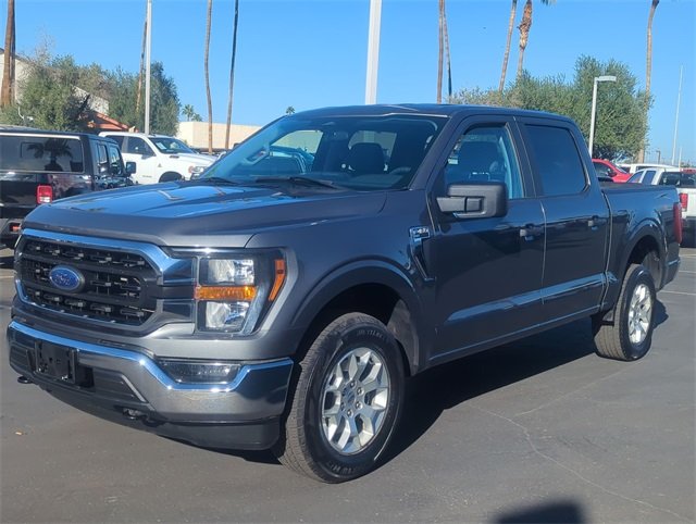 2023 Ford F-150 XLT photo 3
