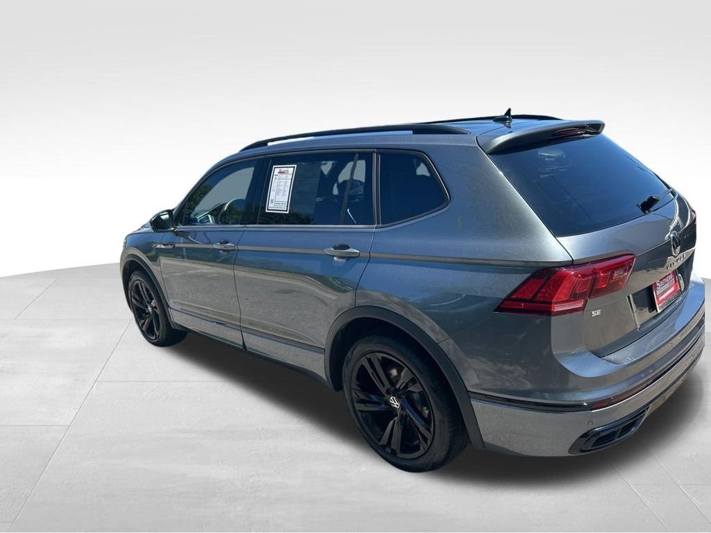Used 2024 Gray Volkswagen 2.0T SE R-Line Black image 5
