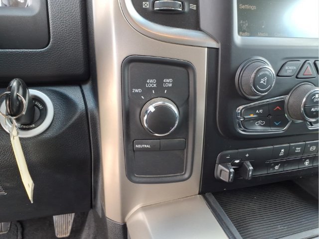 Used 2015 Beige Ram Big Horn image 21