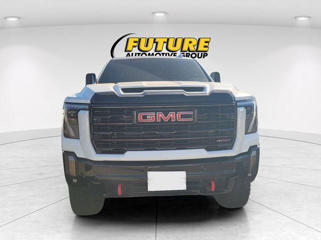 Used 2024 White GMC AT4X image 2