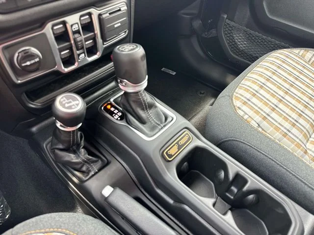 New 2026 Black Jeep 85th Anniversary Edition image 27