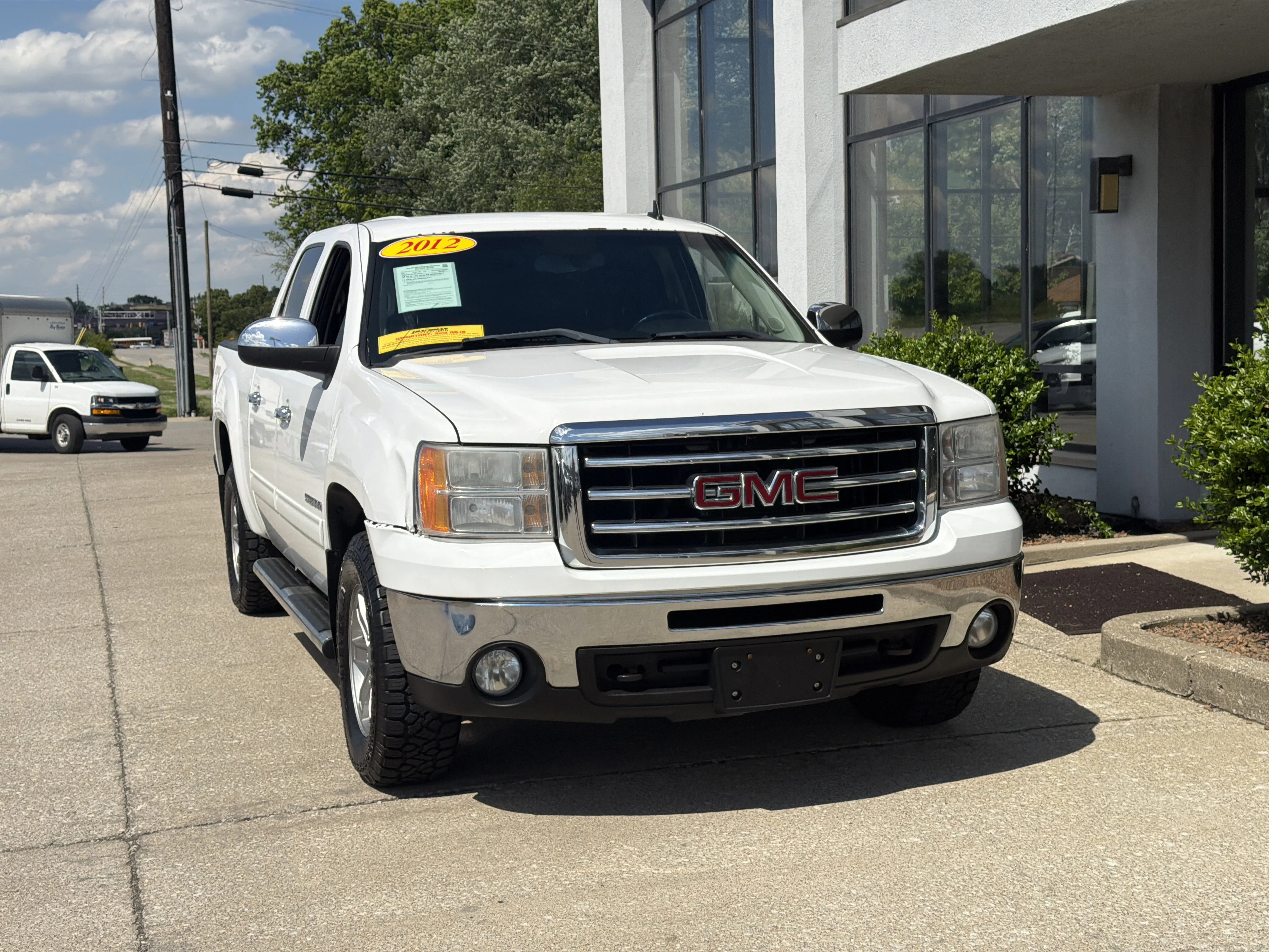 Used 2012 Summit White GMC SLE image 17