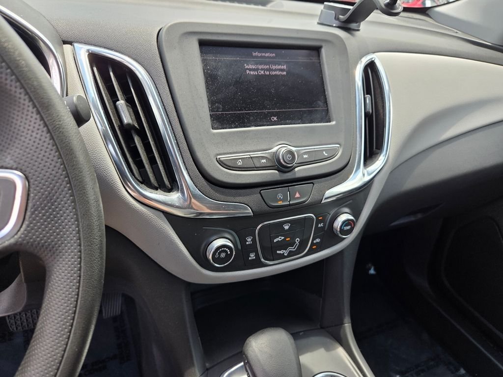 Used 2023 Gray Chevrolet LT image 24