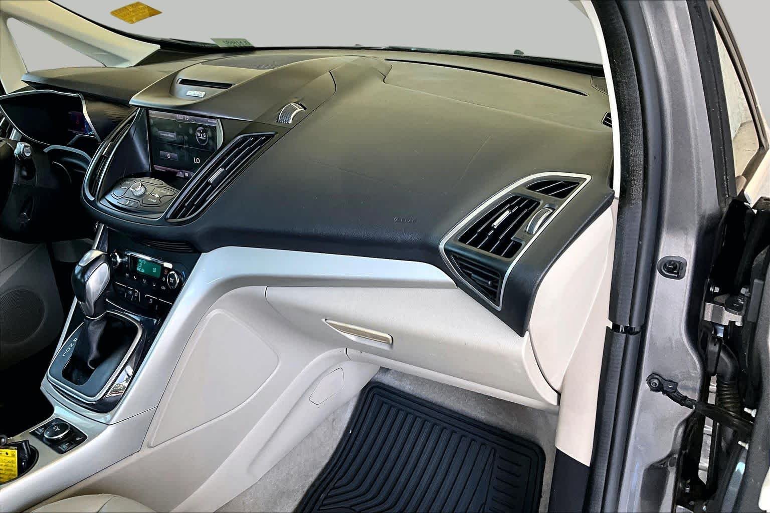 Used 2013 Sterling Gray Metallic Ford SEL image 17