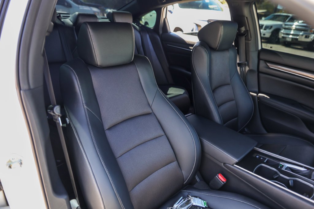 Used 2019 White Honda Sport image 31