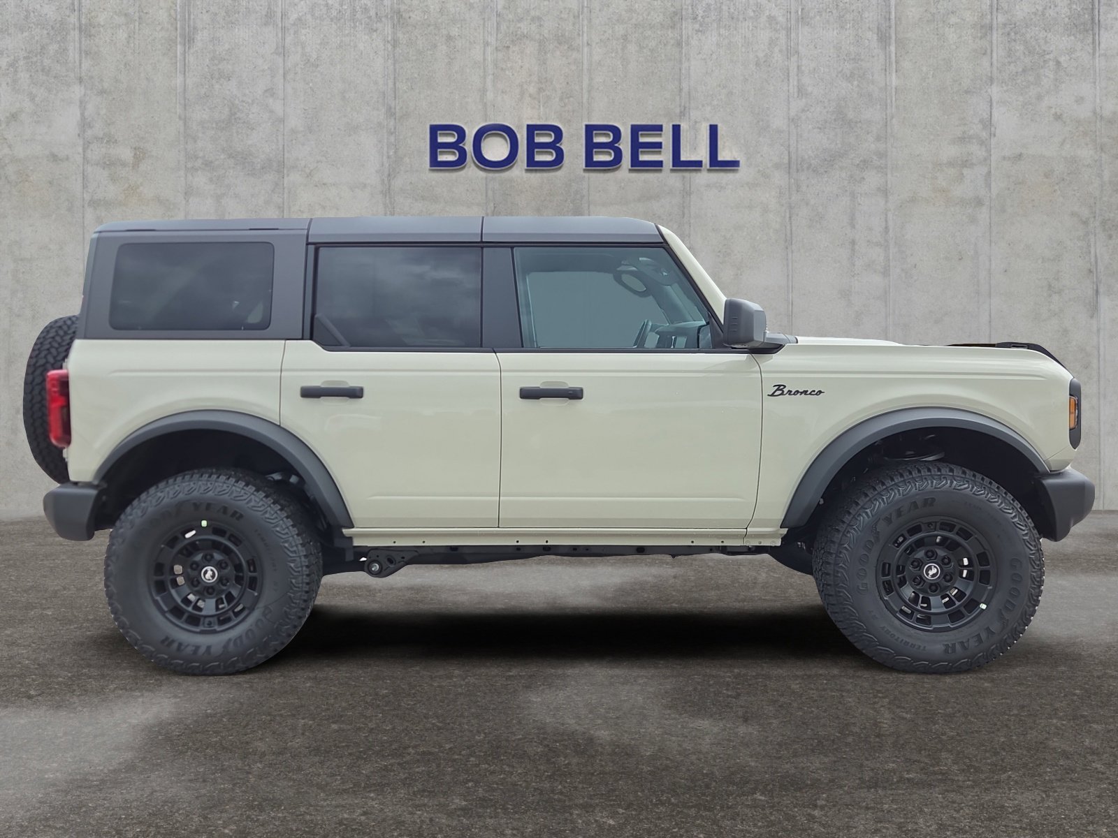 New 2026 Desert Sand Ford Big Bend® image 6