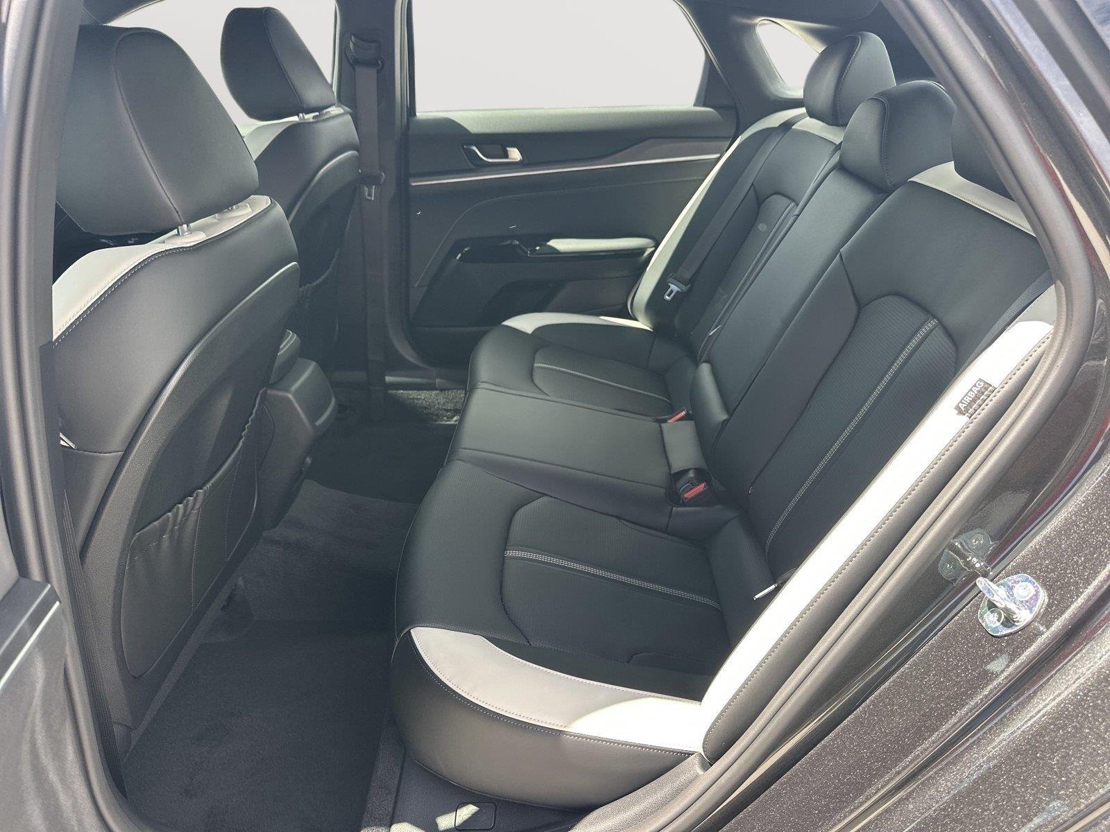 New 2027 Interstellar Gray Kia GT-Line image 23
