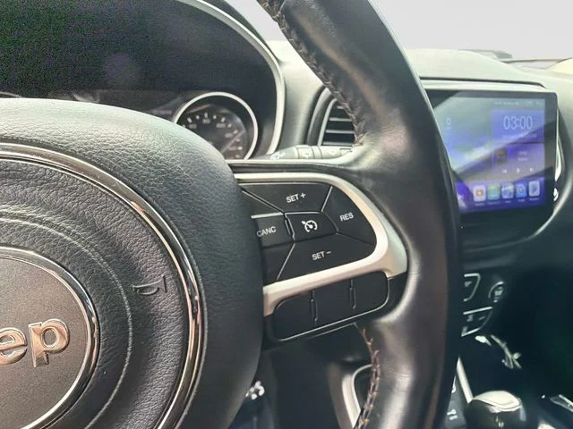Used 2019 Red Jeep Latitude image 26