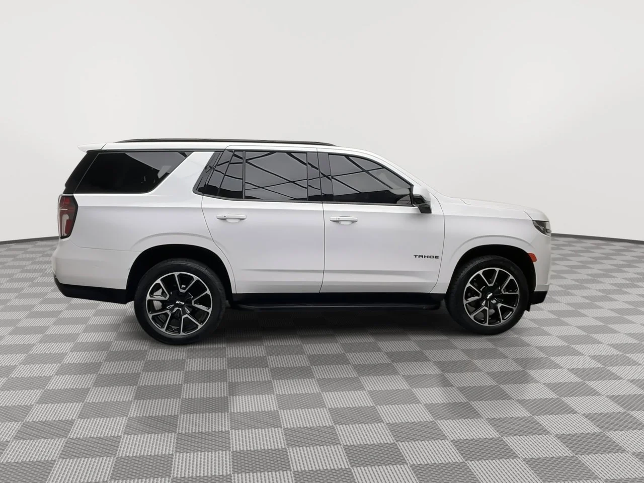 Used 2022 Summit White Chevrolet RST image 45