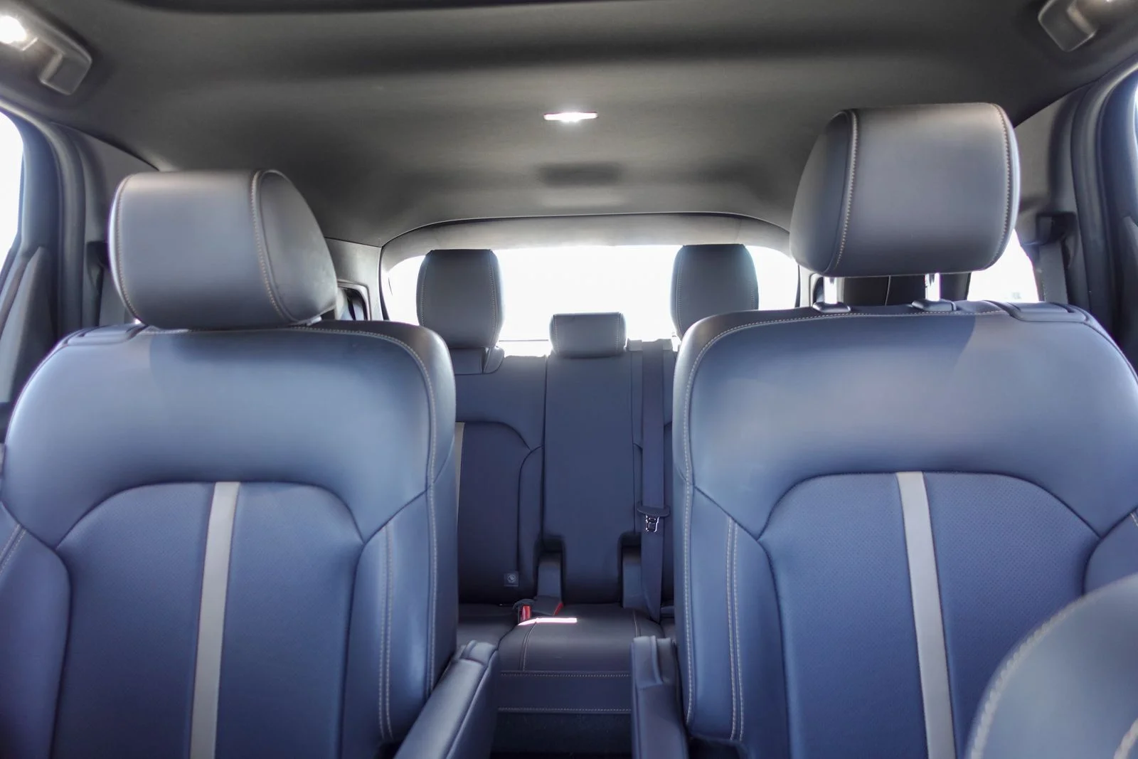 Certified Used 2024 Deep Crystal Blue Mica Mazda Premium Plus image 15
