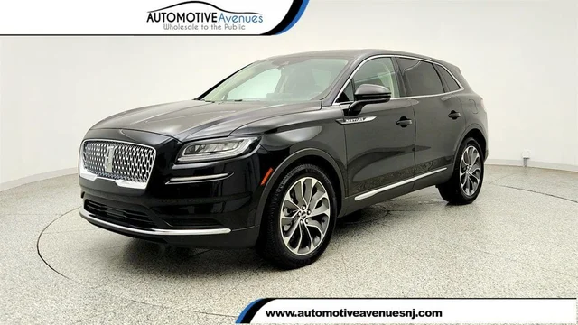 2023 Lincoln Nautilus Reserve AWD w/ 20'' Premium Wheels