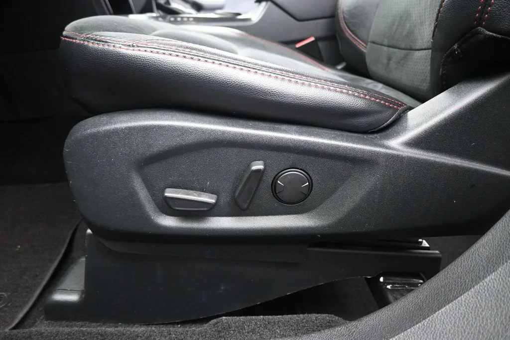 Certified Used 2019 White Ford XLT image 10