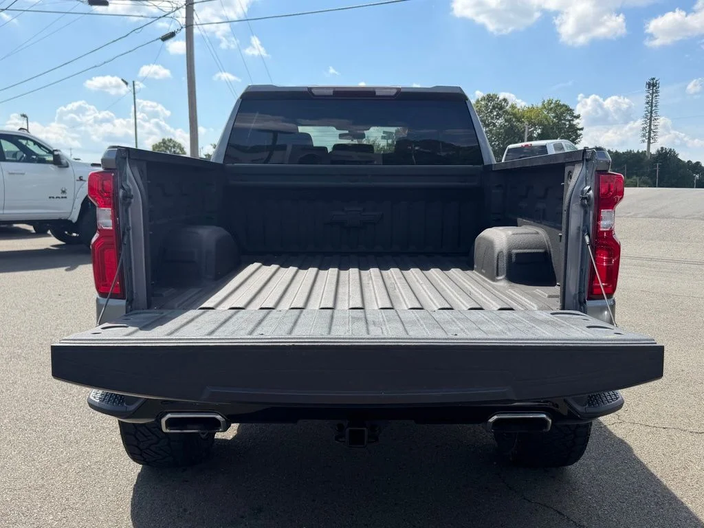 Used 2021  Chevrolet Custom Trail Boss image 5