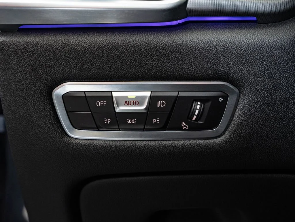 Used 2022 Arctic Gray Metallic BMW M50i image 44