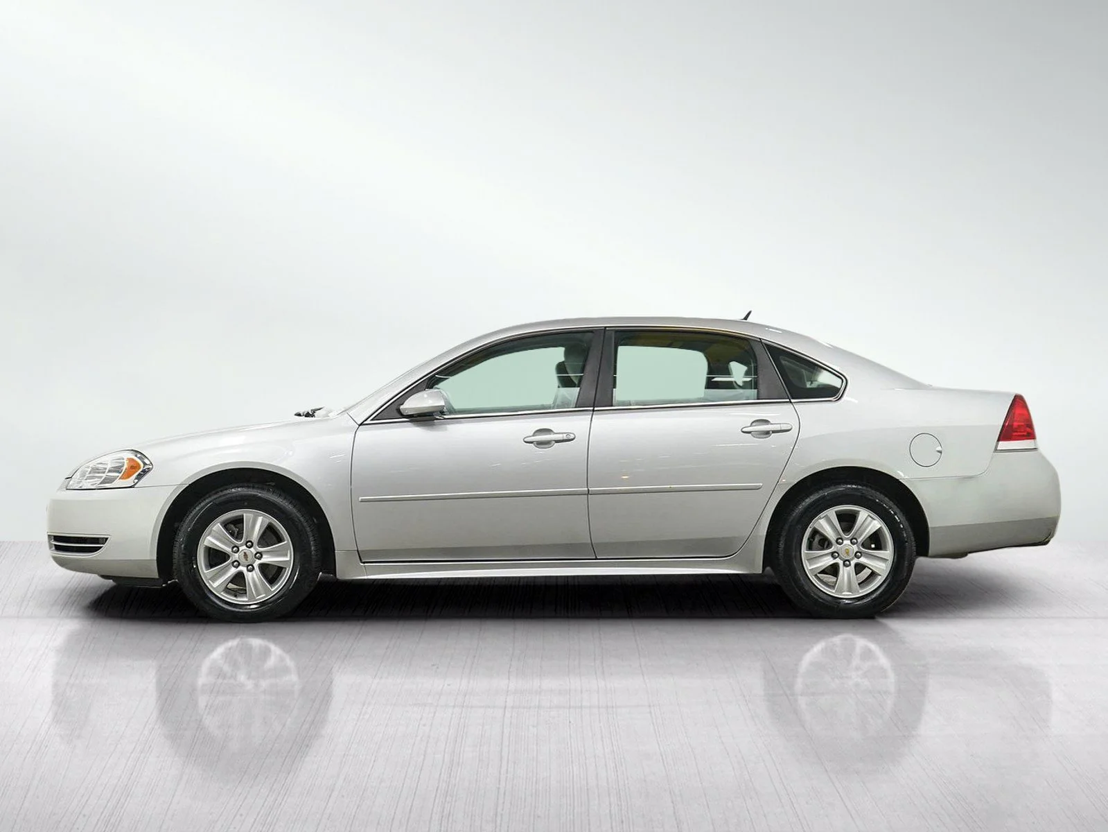 Used 2014 Chevrolet Impala 1FL with VIN 2G1WA5E30E1174873 for sale in Minneapolis, Minnesota