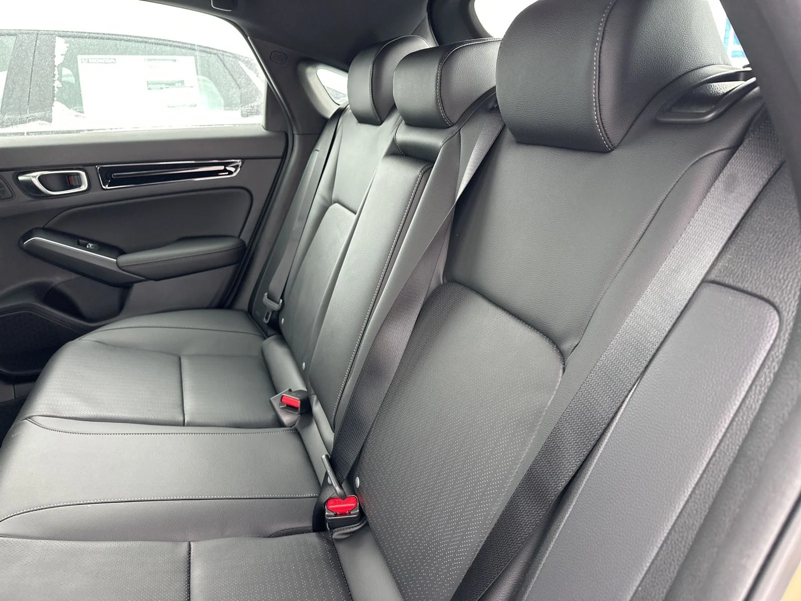2026 Honda Civic Hatchback Sport Touring - Photo 16