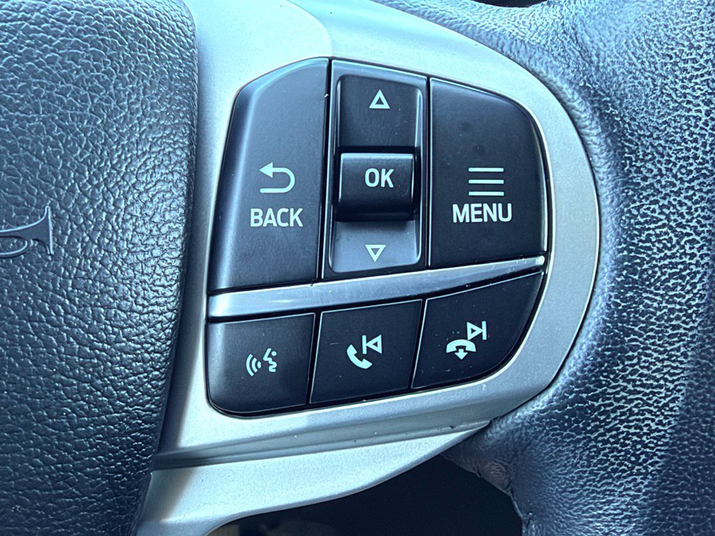Used 2023 Silver Ford XLT image 28