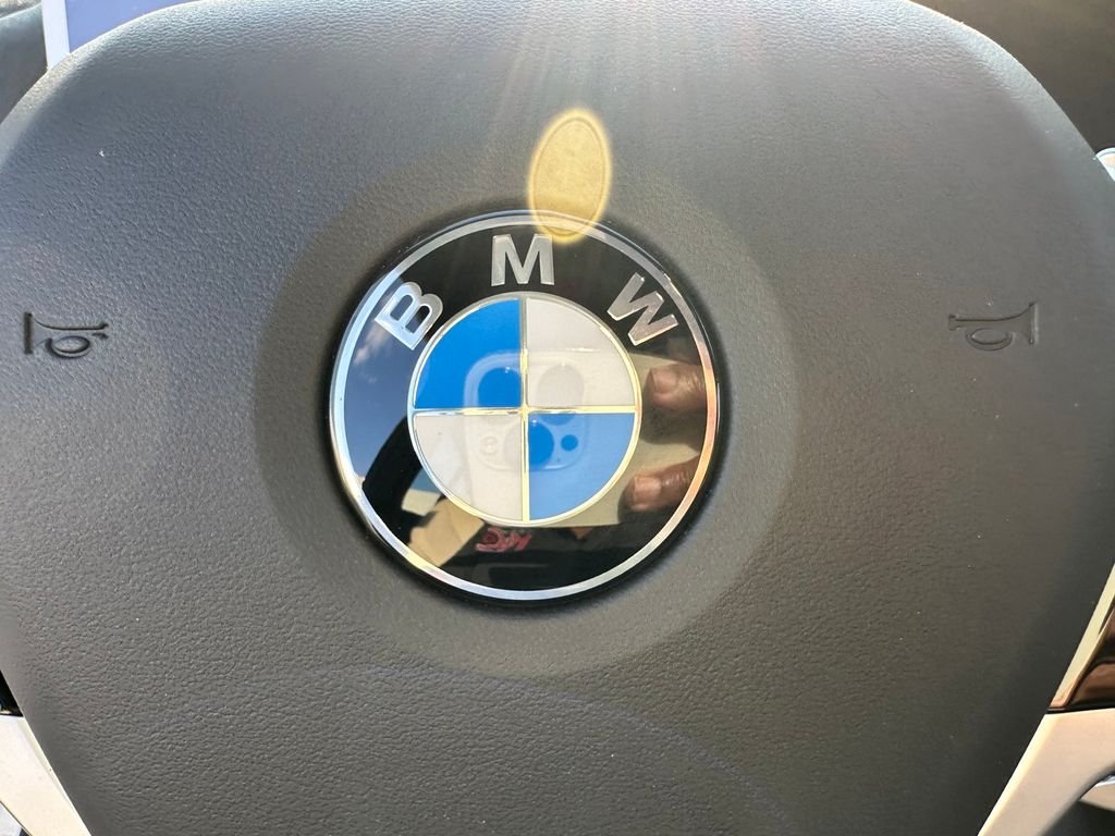 Used 2026 Alpine White BMW 330i image 22