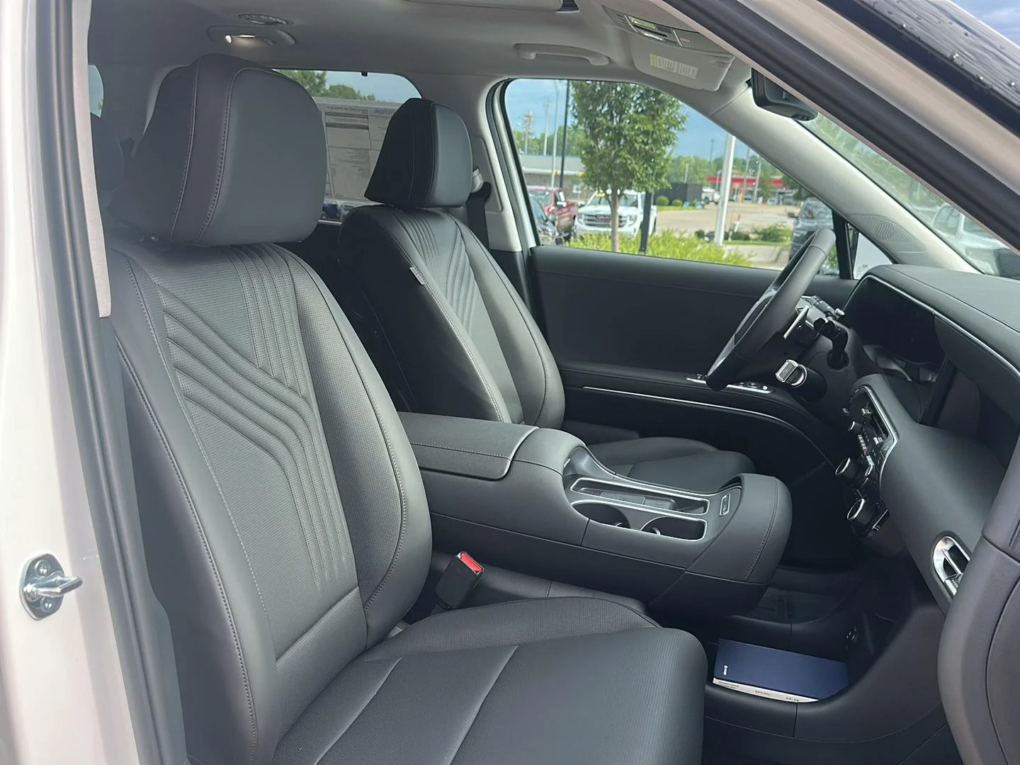 New 2026 Creamy White Pearl Hyundai SEL Premium 7P image 42