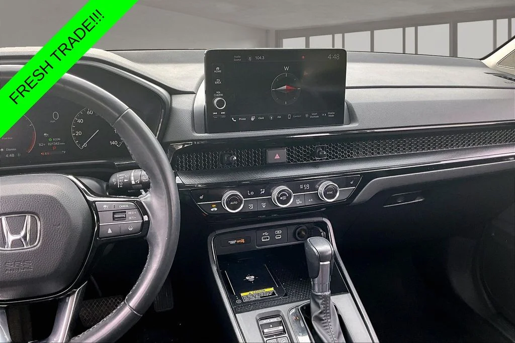 Used 2024 White Honda EX-L image 9