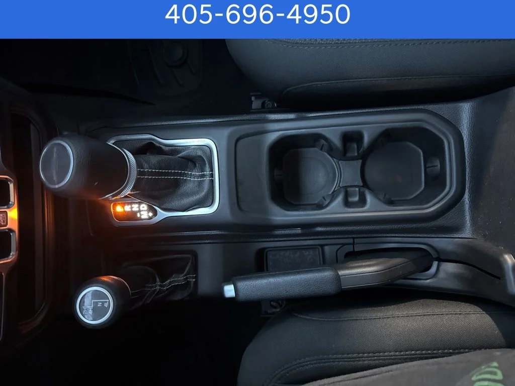 Pre-Owned 2020 Jeep Gladiator Overland