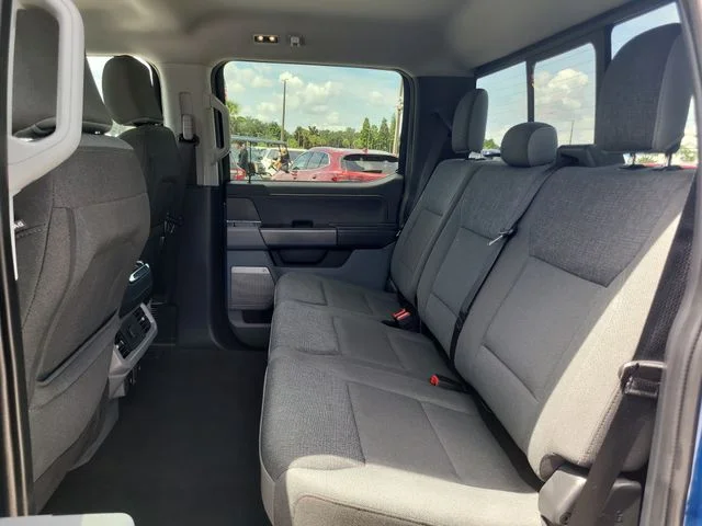 Used 2024 Blue Ford XLT image 14