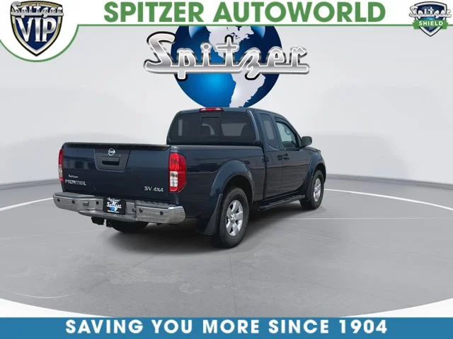 Used 2013 Blue Nissan SV image 9