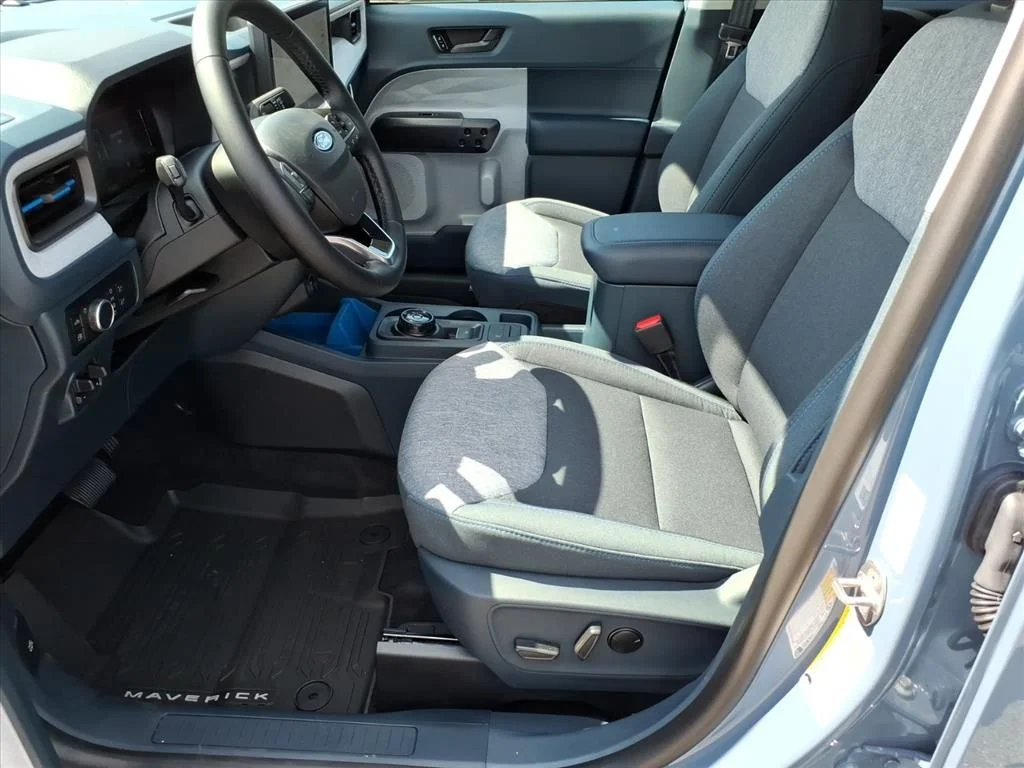 New 2026 Azure Gray Metallic Tri-Coat Ford XLT image 12
