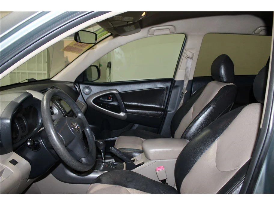 Used 2006 Green Toyota Base image 10