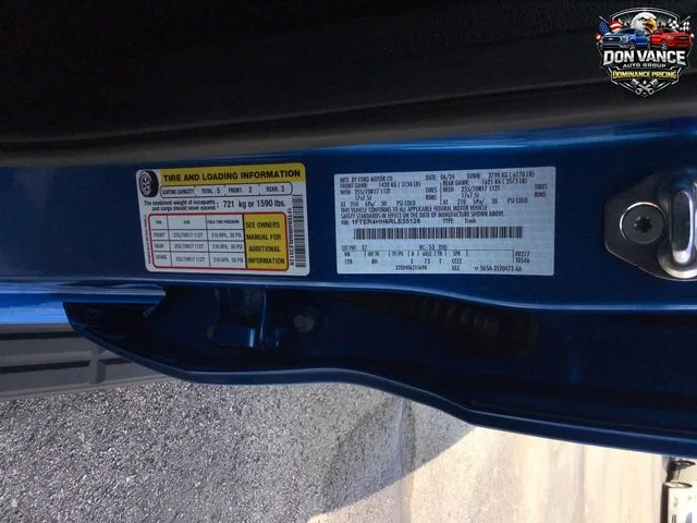 Used 2024 Blue Ford XLT image 29