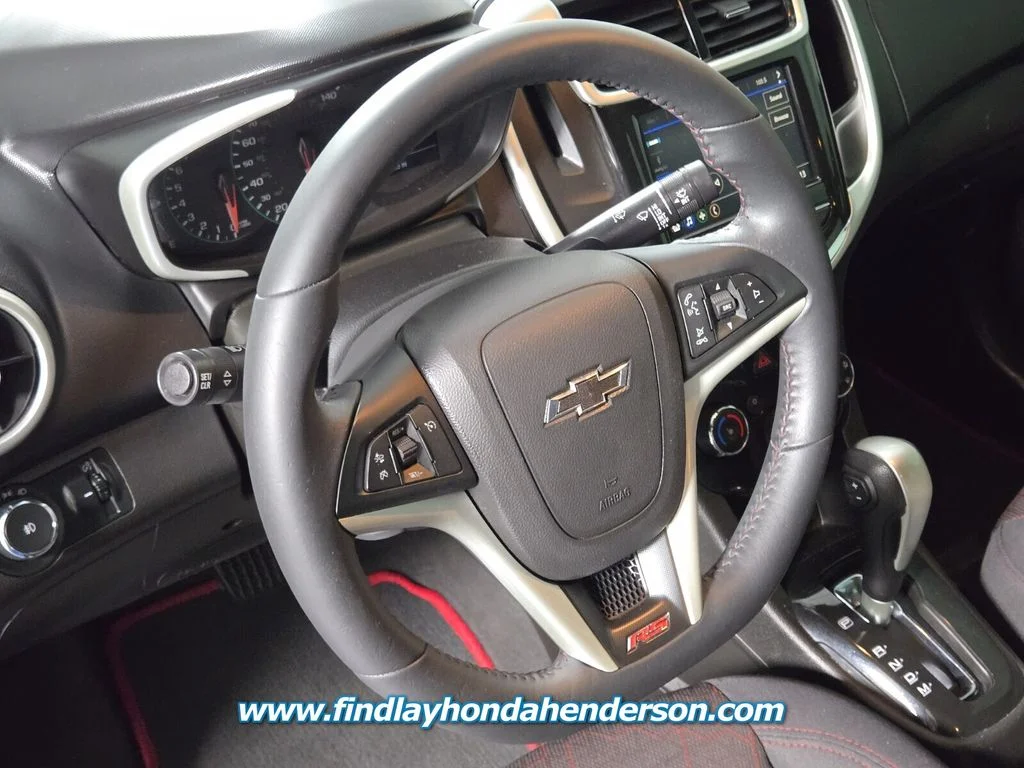Used 2020 Blue Metallic Chevrolet LT image 24