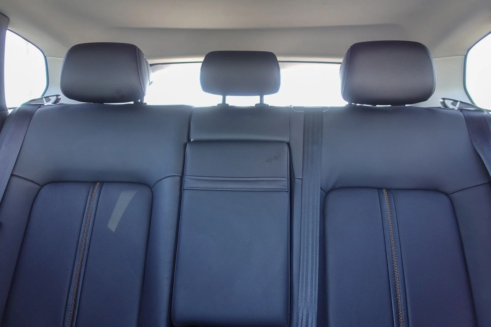 Certified Used 2025 Jet Black Mica Mazda Premium image 15