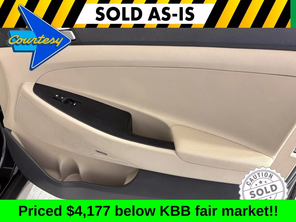 Used 2018 Black Hyundai SEL Plus image 38