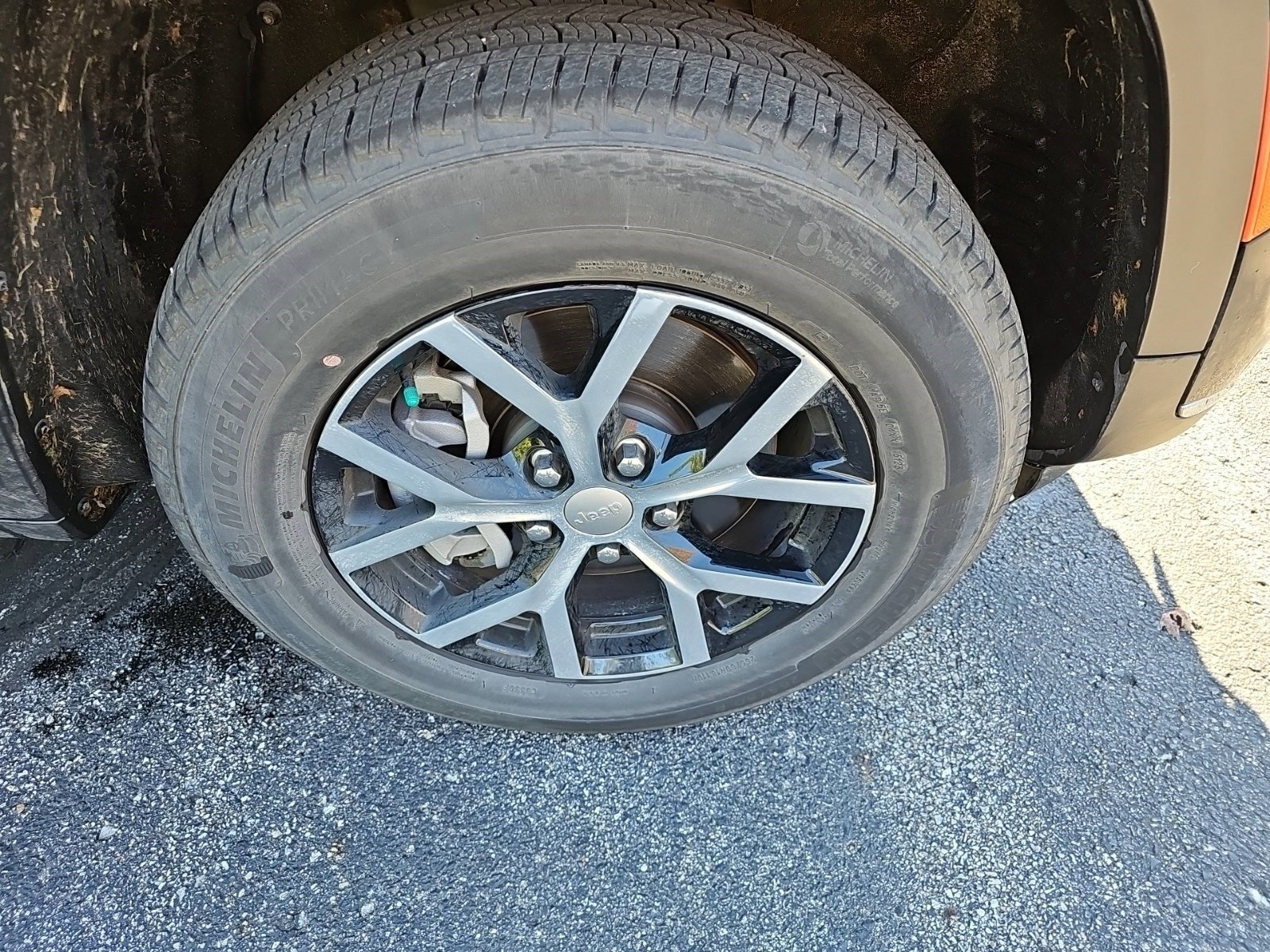 Certified Used 2024 Midnight Sky Jeep Limited image 8