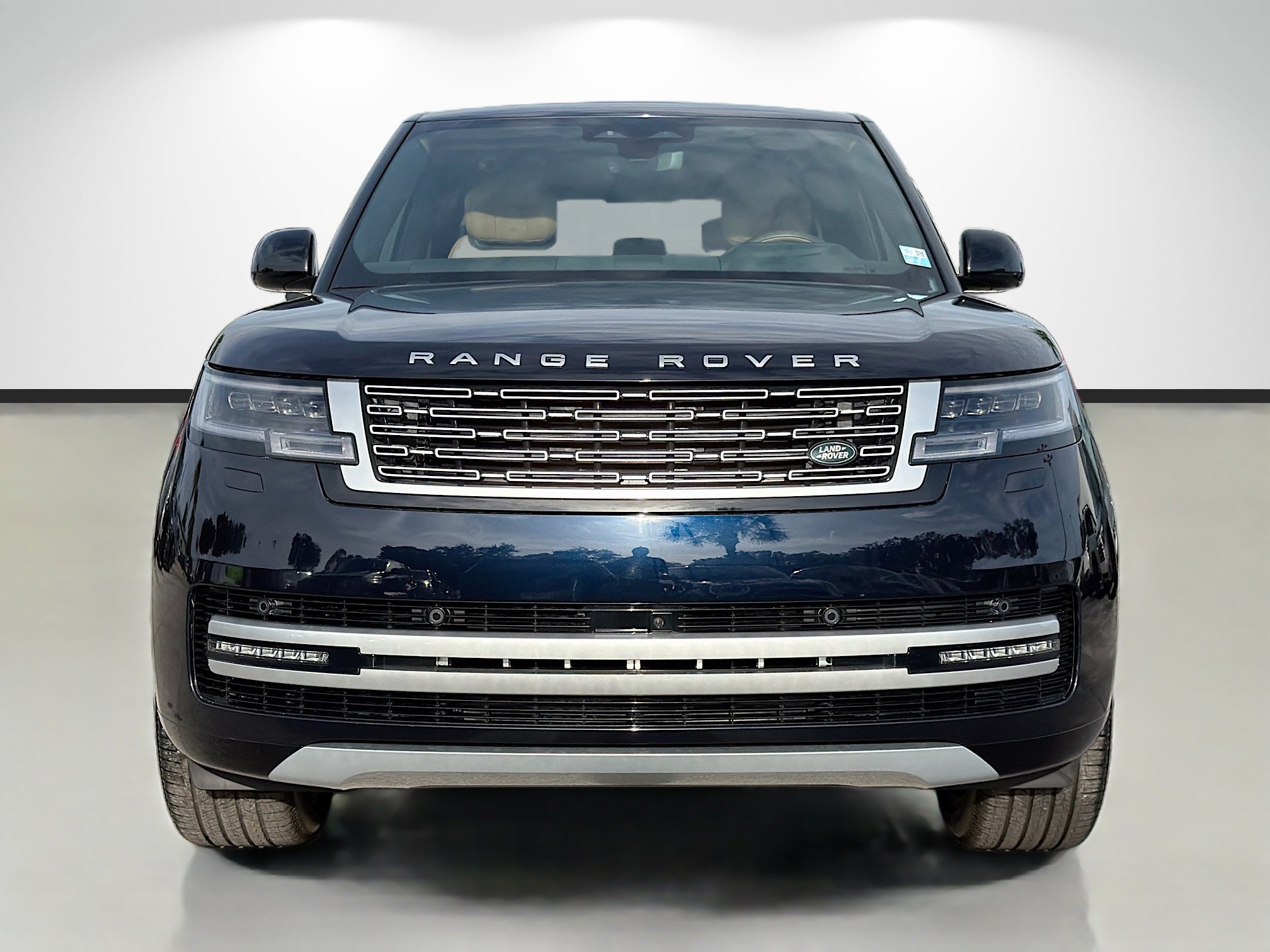 New 2026 Constellation Blue Ultra Metallic Gloss LAND ROVER Autobiography image 8
