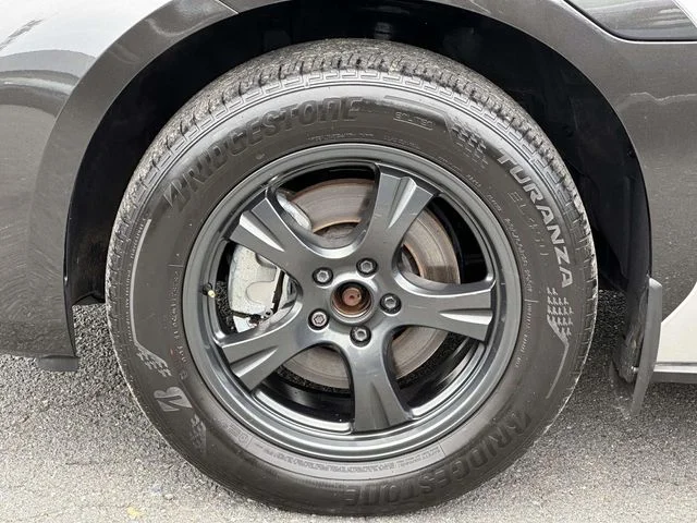 Used 2024 Silver Toyota XLE image 12