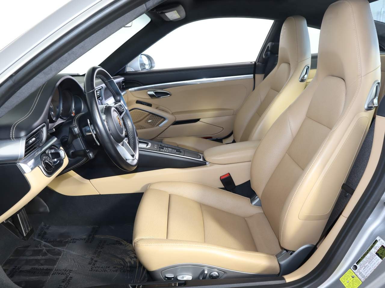 Used 2017 Silver Metallic Porsche Carrera S image 5