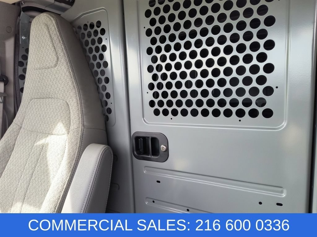 2025 Chevrolet Express Cargo Work Van - Photo 29